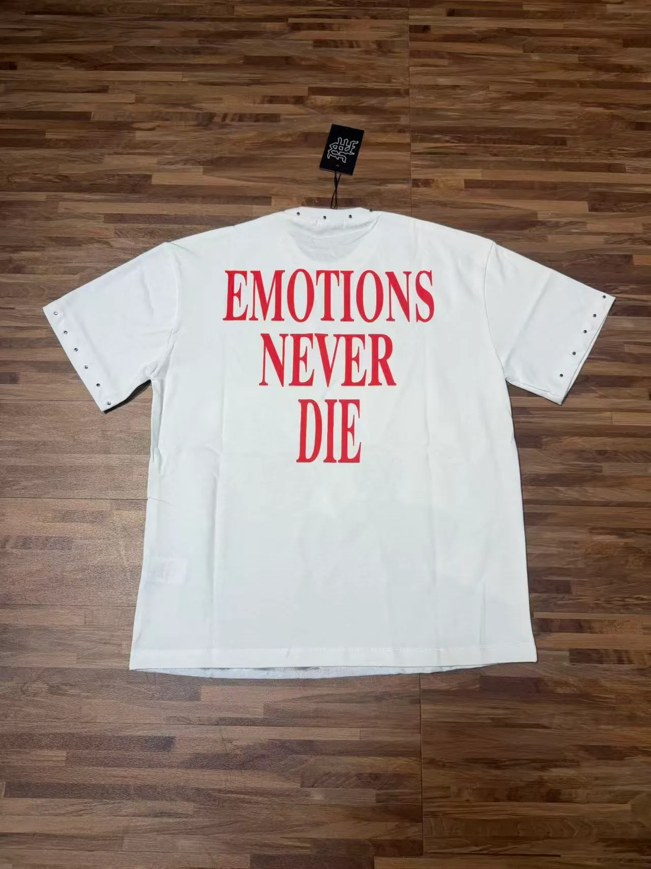 E 8127##Cream White/ ｜ MIXED EMOTION In Stock （ ）+ T （fabric):32 Sizes（size）：S-M L X L ： （colour）：Cream White/ 👉 👉